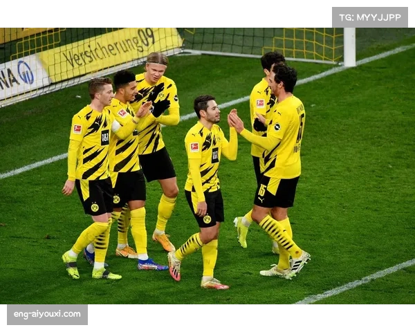 吉拉西传射建功成关键先生 多特蒙德欧冠赛场展现核心价值